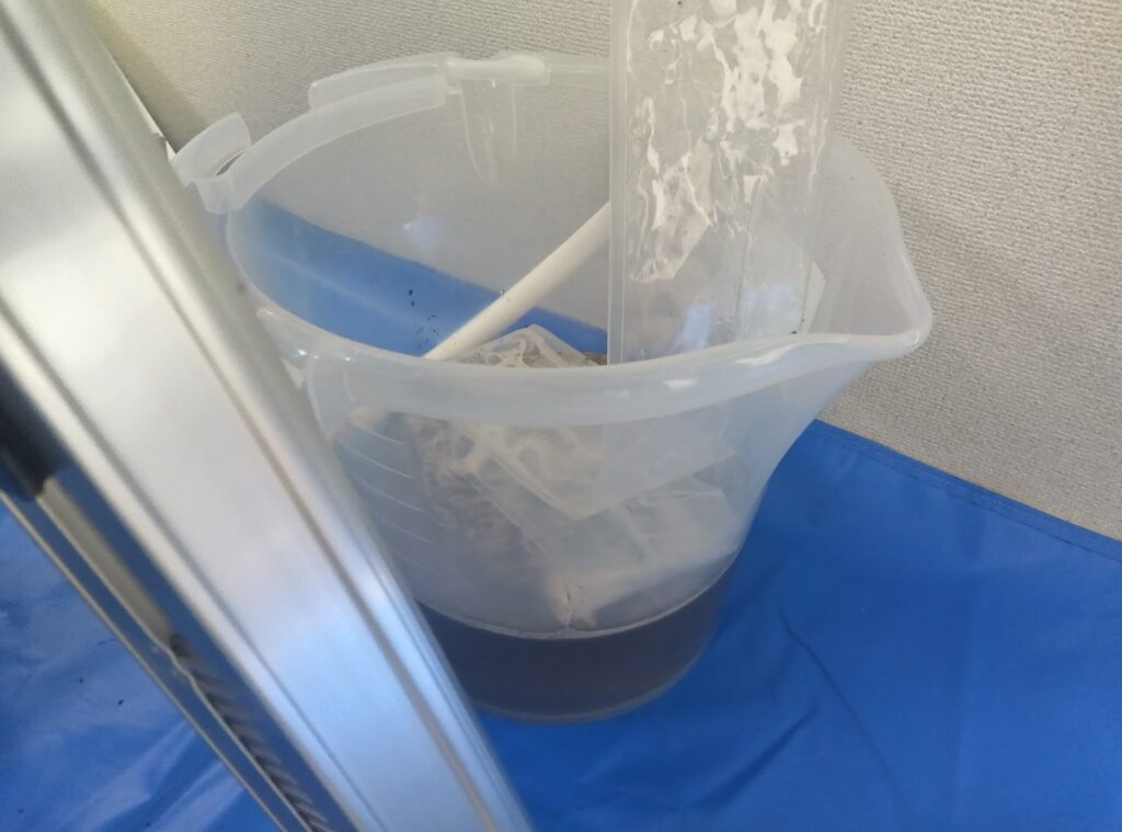 エアコンクリーニングで出る汚水