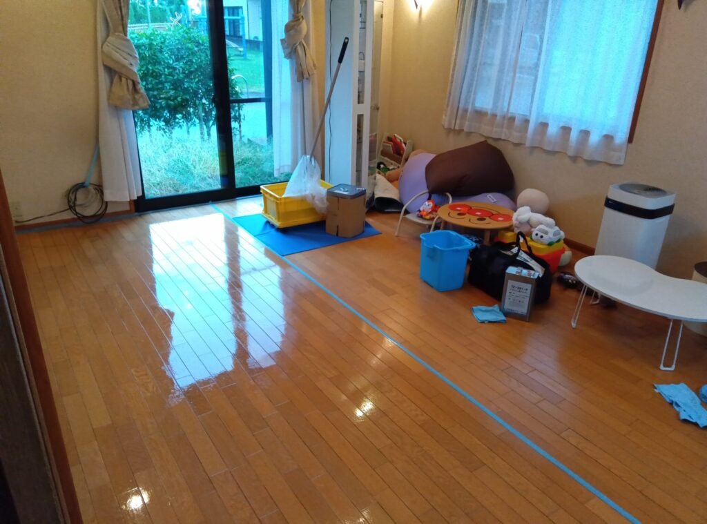 フロアコーティング