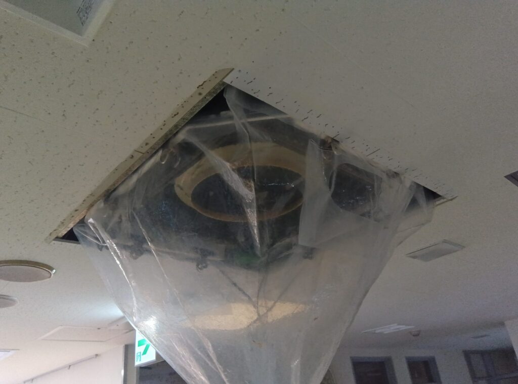 天カセエアコンクリーニング